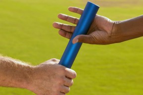 体育新闻中心通报全民健身器材产品检测结果与评级，全民健身体育器材种类