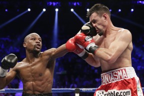 “马科斯·莫奇的全场覆盖与领导能力，助力美洲狮队建立强大防线”