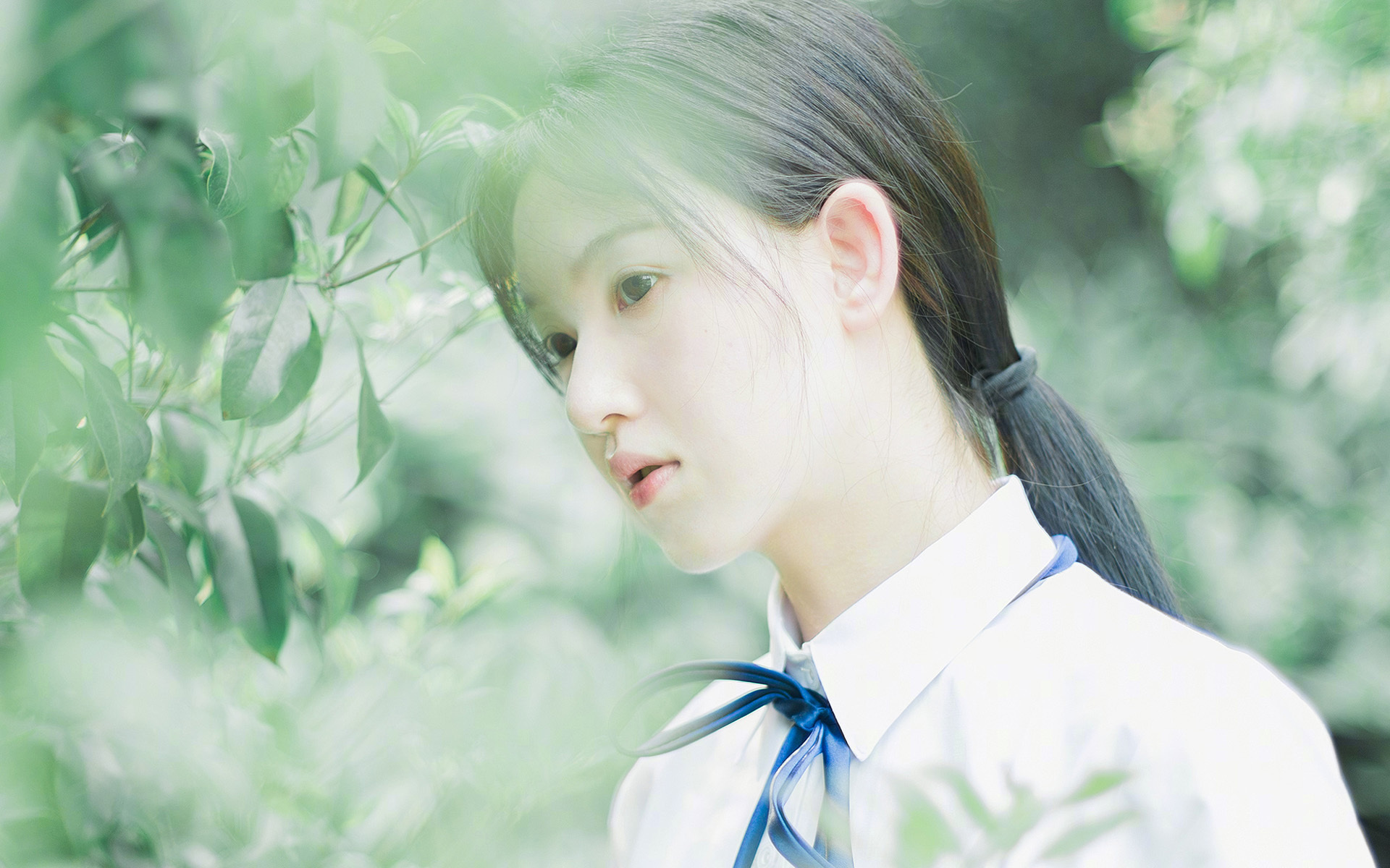 国际热身赛国足爆冷 球迷呼吁加强防守，国足热身赛大胜