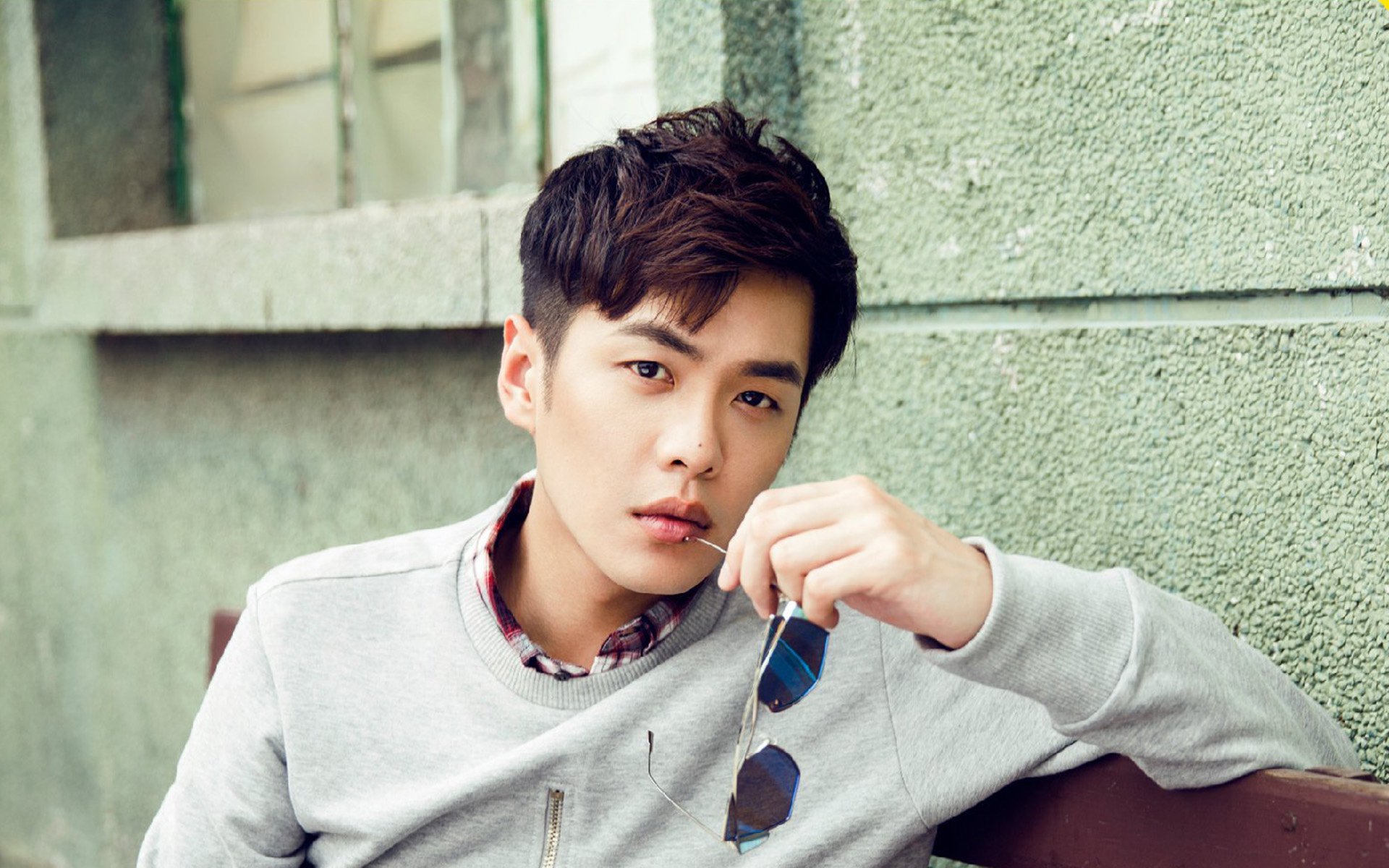 东契奇表示本赛季目标只有冲击总决赛，东契奇比赛集锦